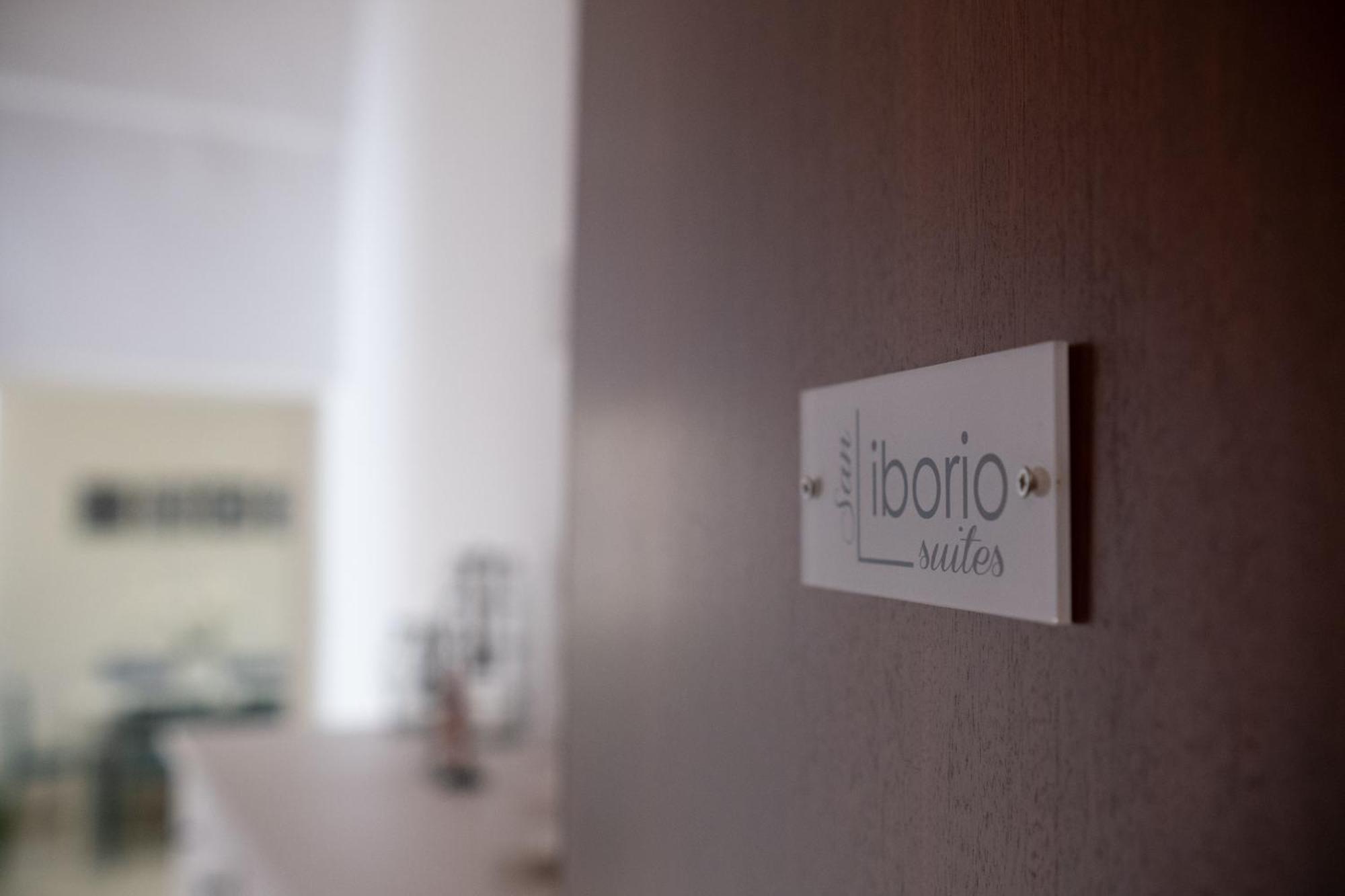 San Liborio Suites Neapel Exteriör bild