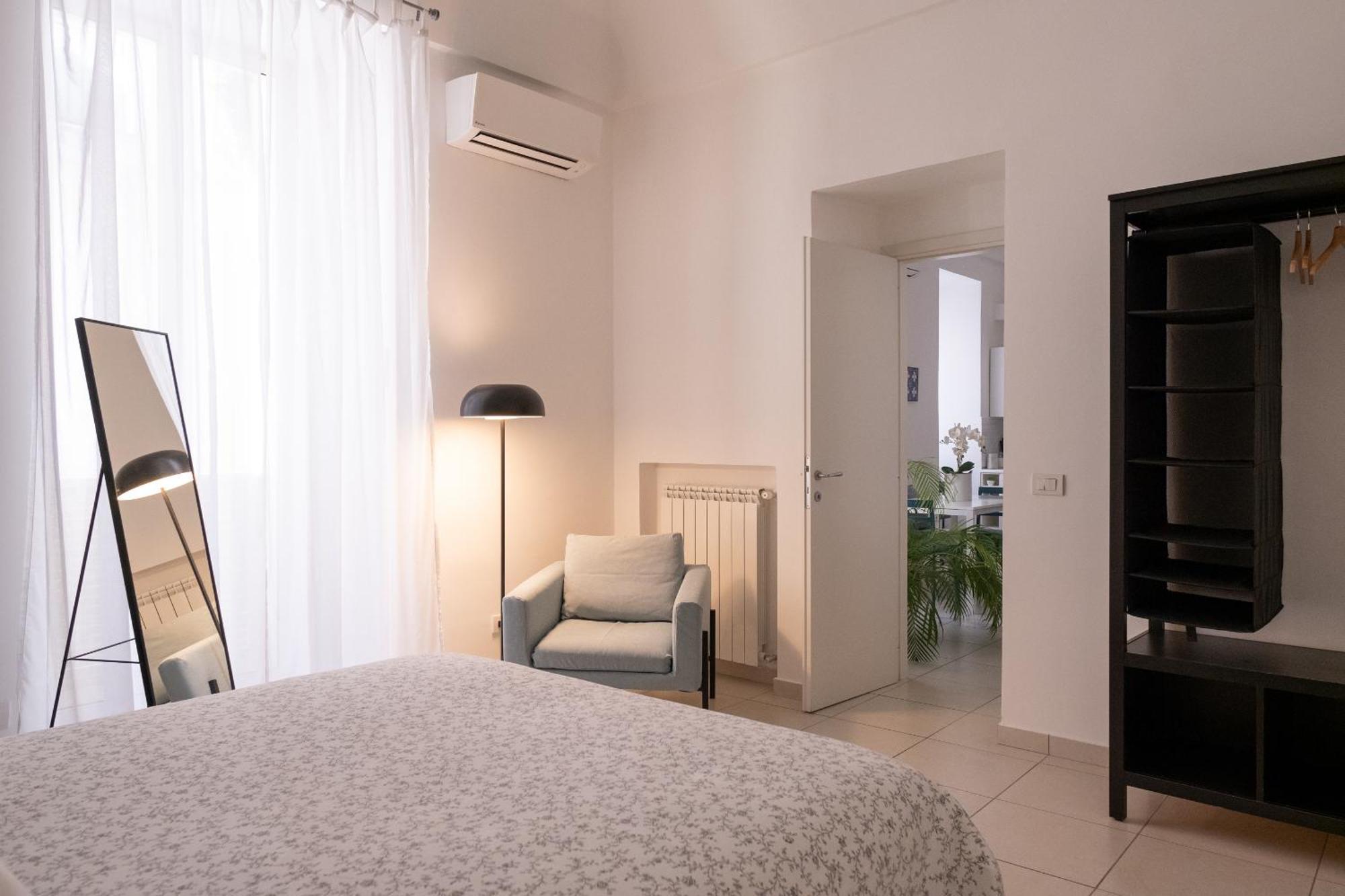 San Liborio Suites Neapel Exteriör bild