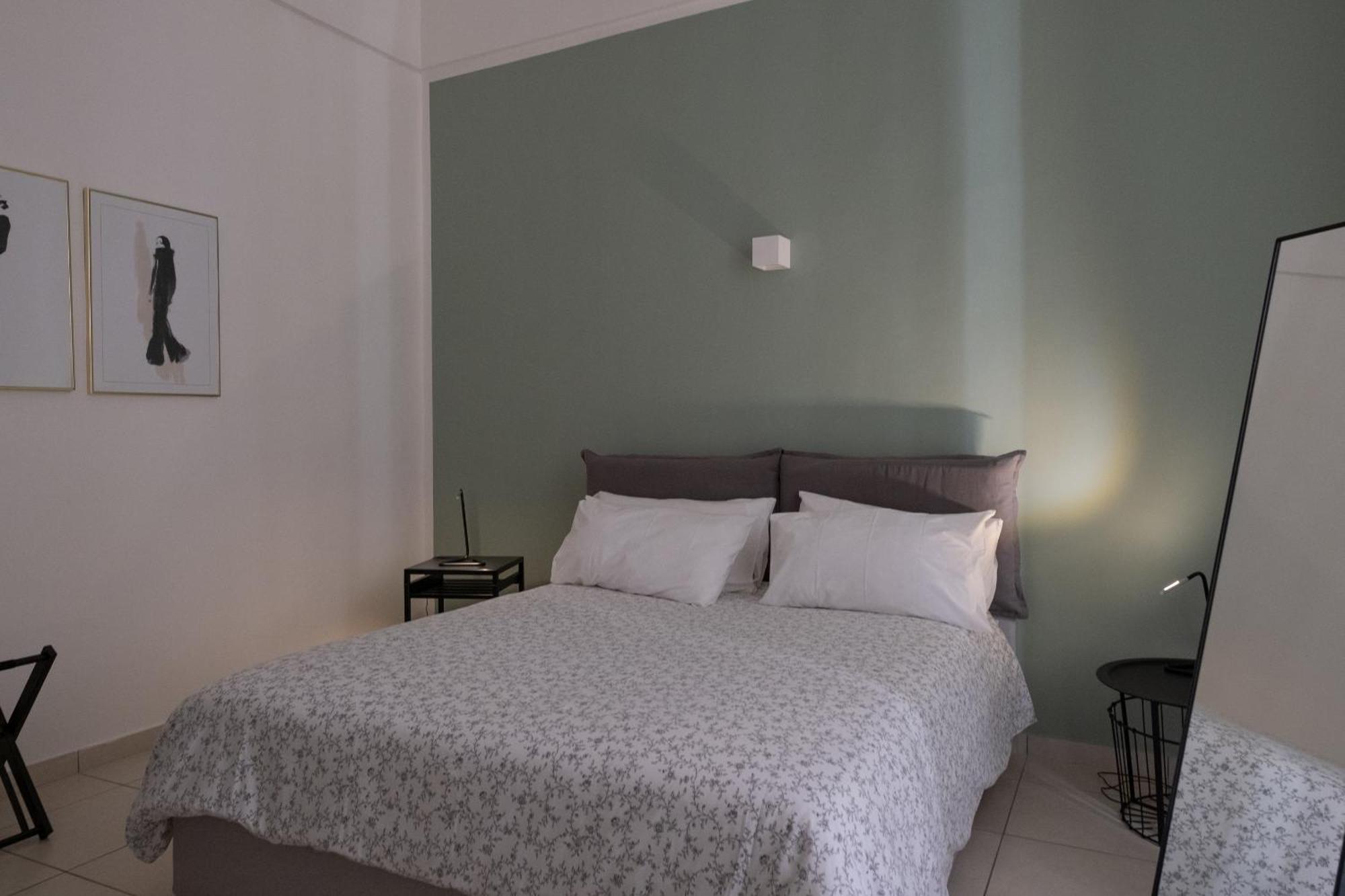San Liborio Suites Neapel Exteriör bild
